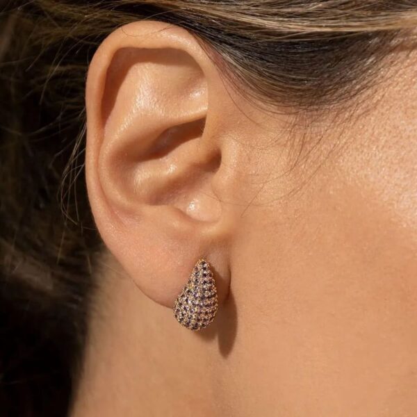 Brinco Gota Pera Cravejada com Zircônias Diamond Pink 14mm - Banho de Ouro 18k - Image 3
