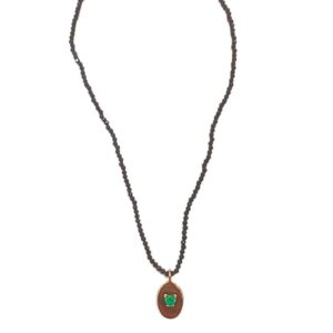 COLAR PRETO CURTO PING CORAÇÃO VERDE