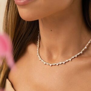 Colar Riviera com Corações e Ovais de Zircônias Brancas 42cm